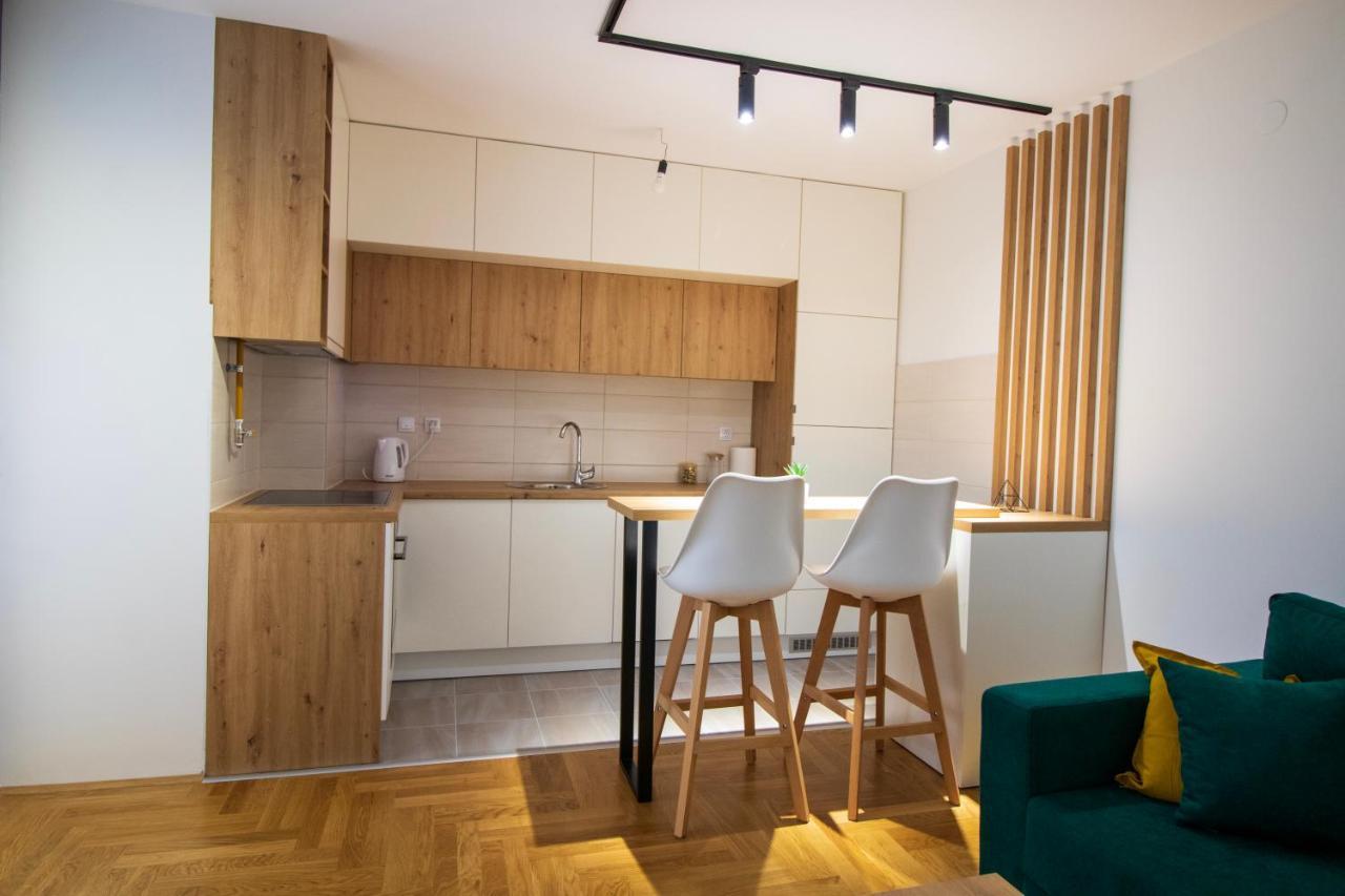 M&A Apartment-Easy Airport Lukavica Esterno foto