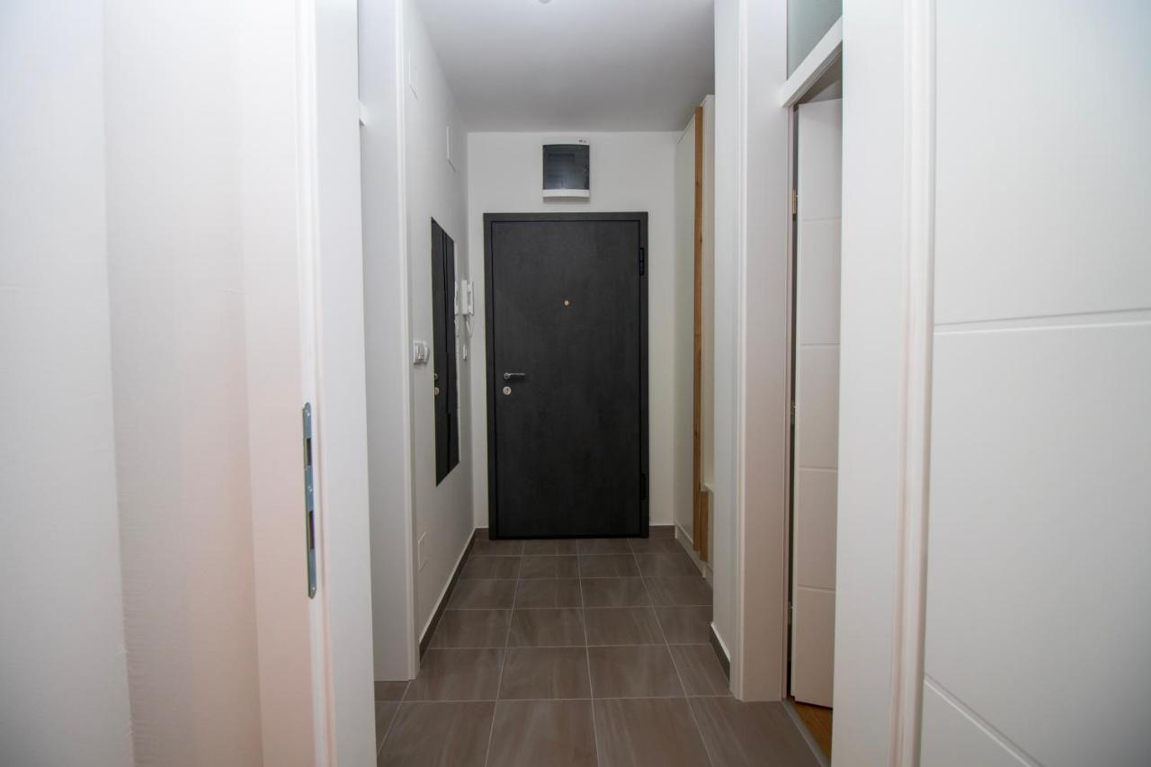 M&A Apartment-Easy Airport Lukavica Esterno foto