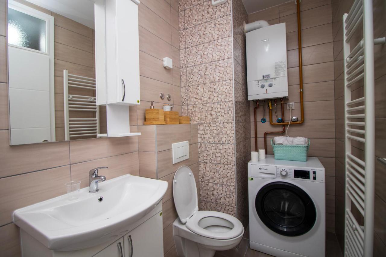 M&A Apartment-Easy Airport Lukavica Esterno foto