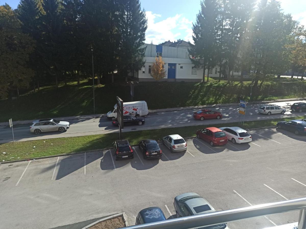 M&A Apartment-Easy Airport Lukavica Esterno foto