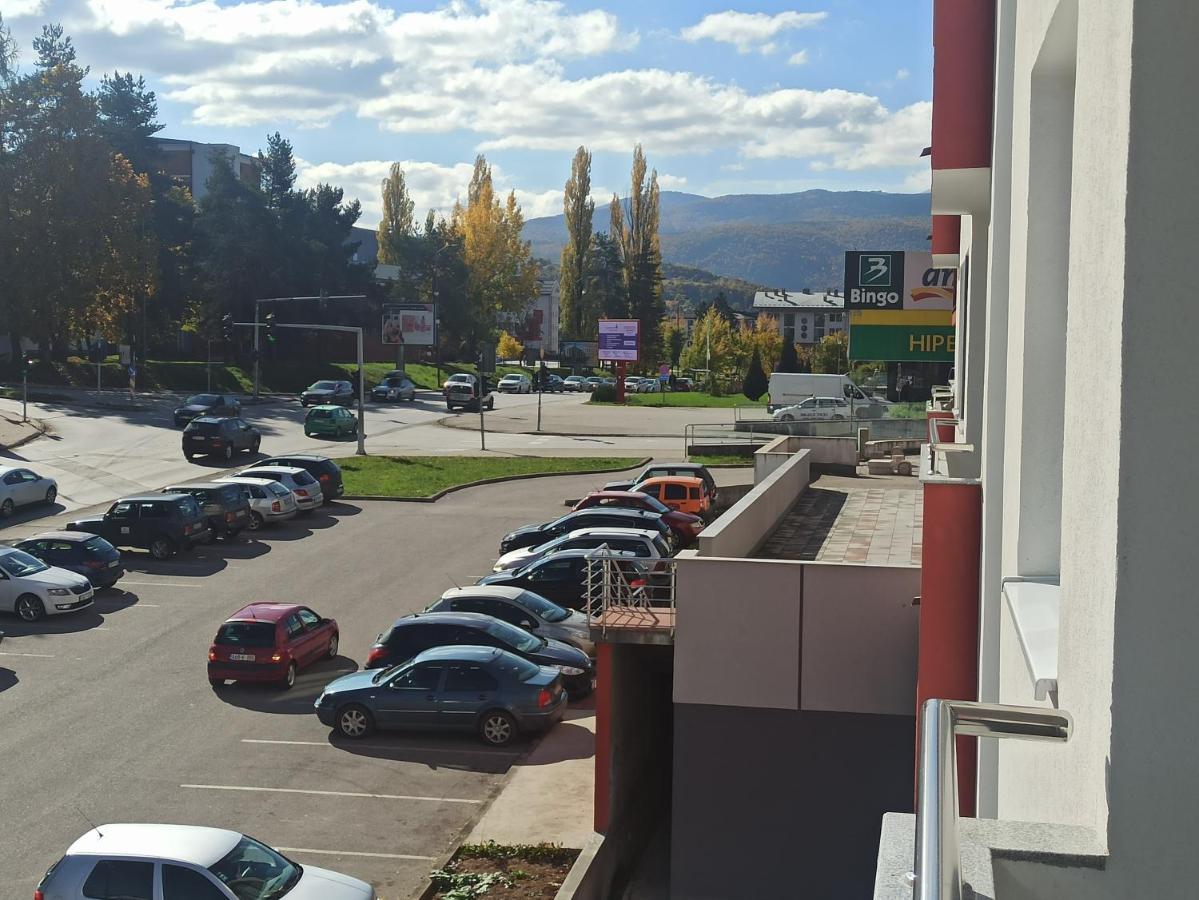 M&A Apartment-Easy Airport Lukavica Esterno foto